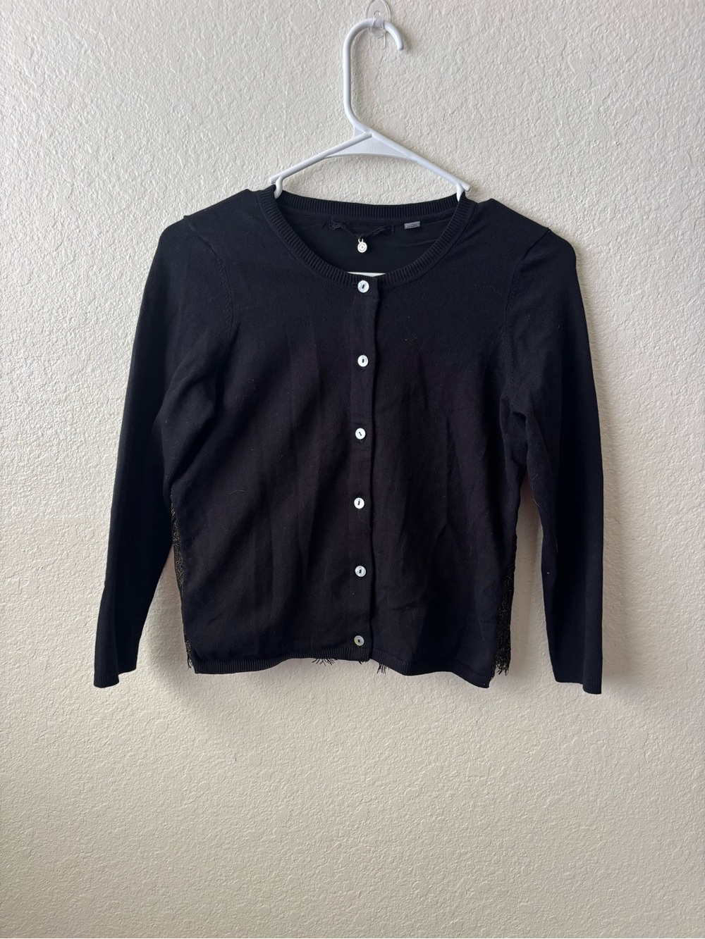 Black Long-Sleeve Button Front Knit Cardigan